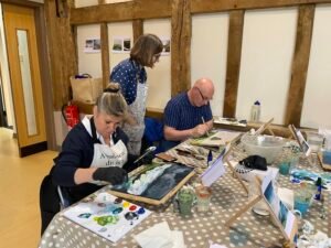 horsham-students-getting-tuition